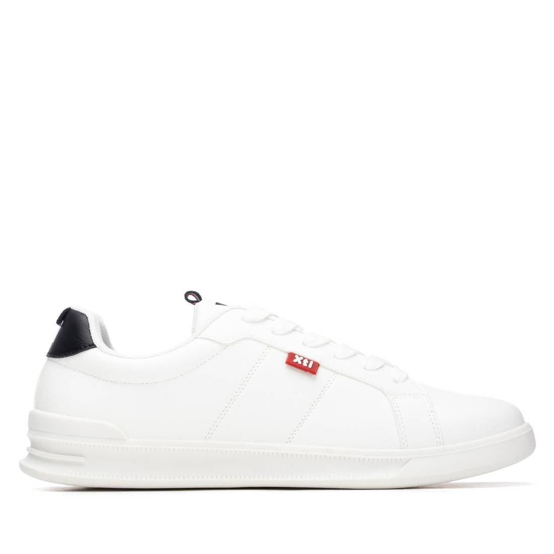 Zapatilla de hombre plano Xti 14570401
