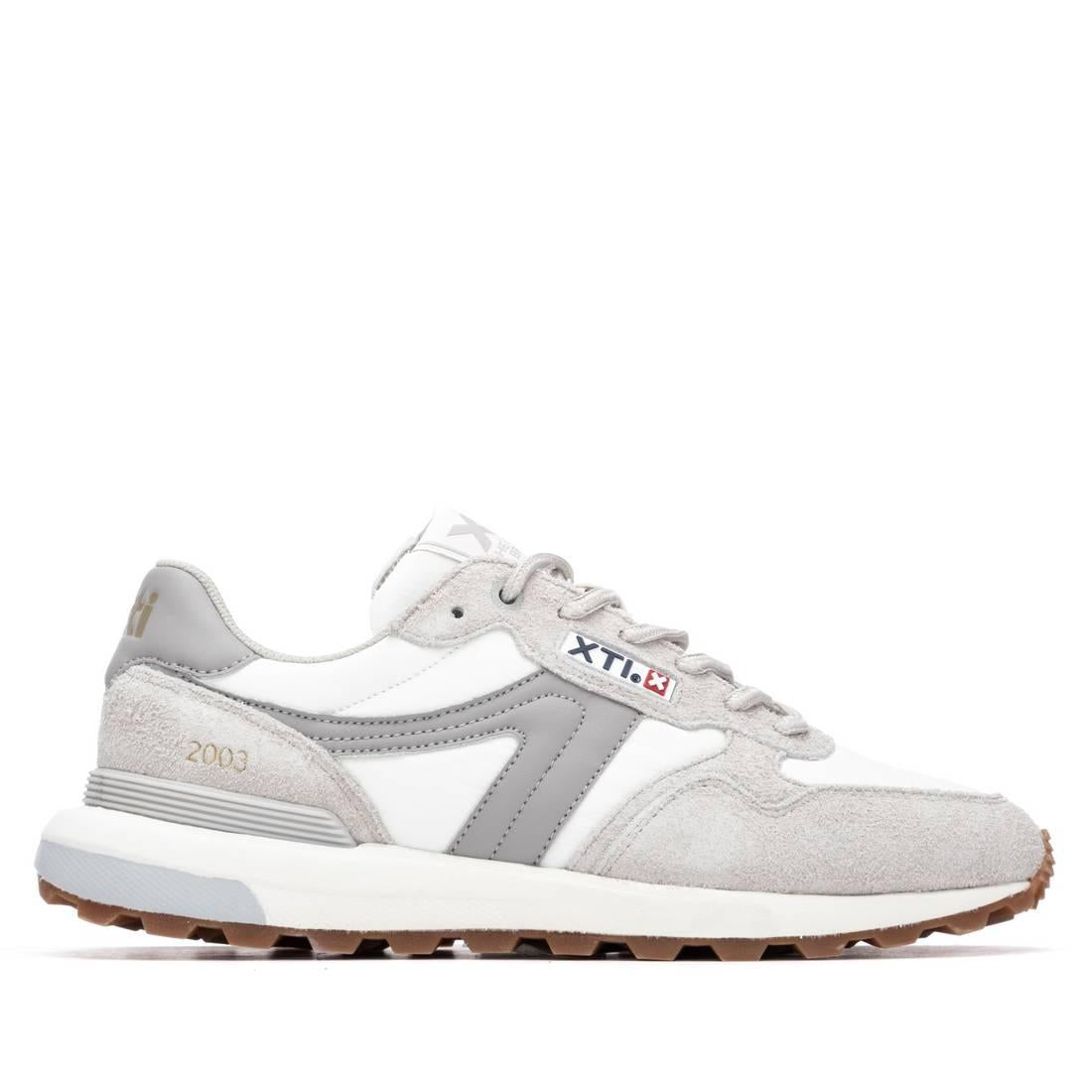 Zapatilla de hombre plano Xti 14572104