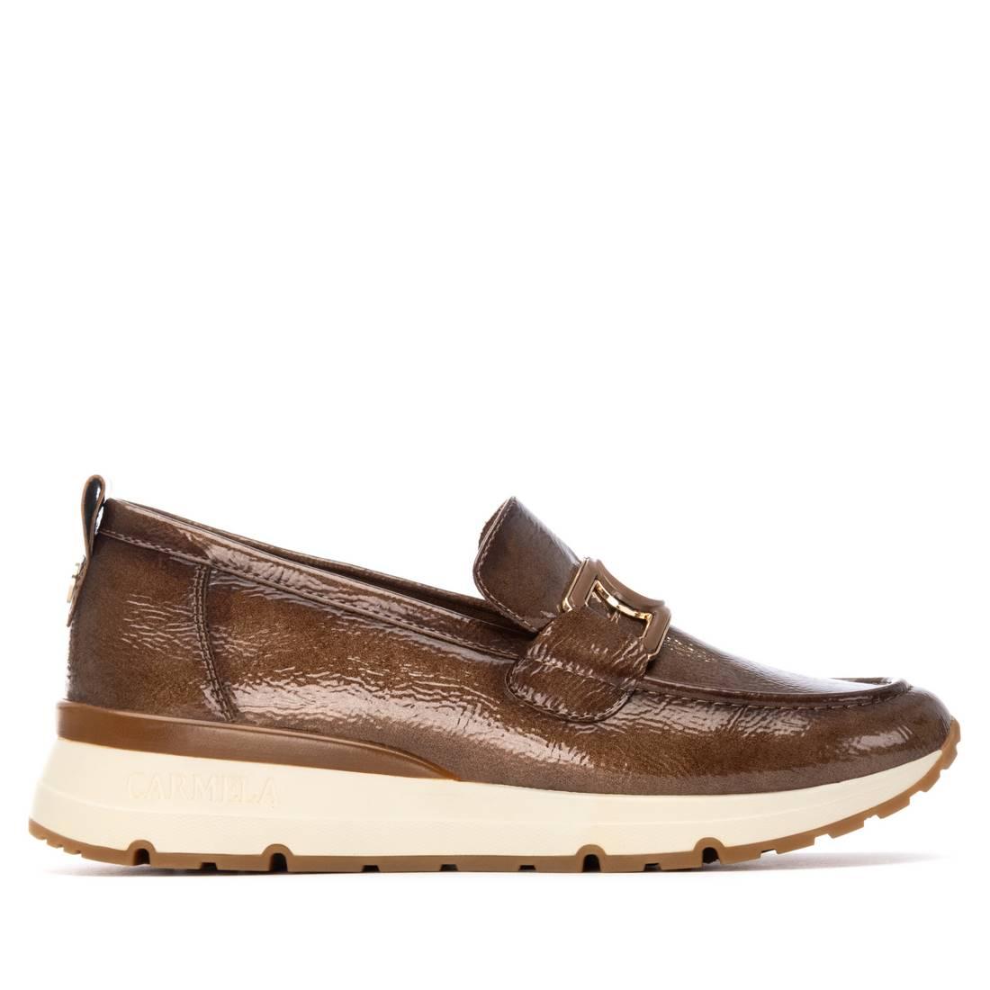 Zapatilla de mujer plano Carmela 16251802