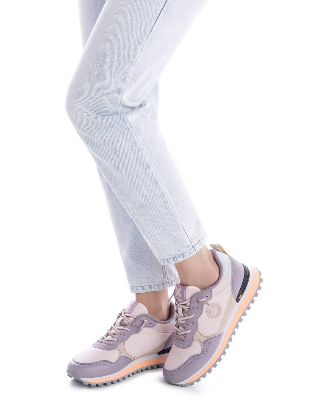 Zapatilla de mujer plano Xti 14415606