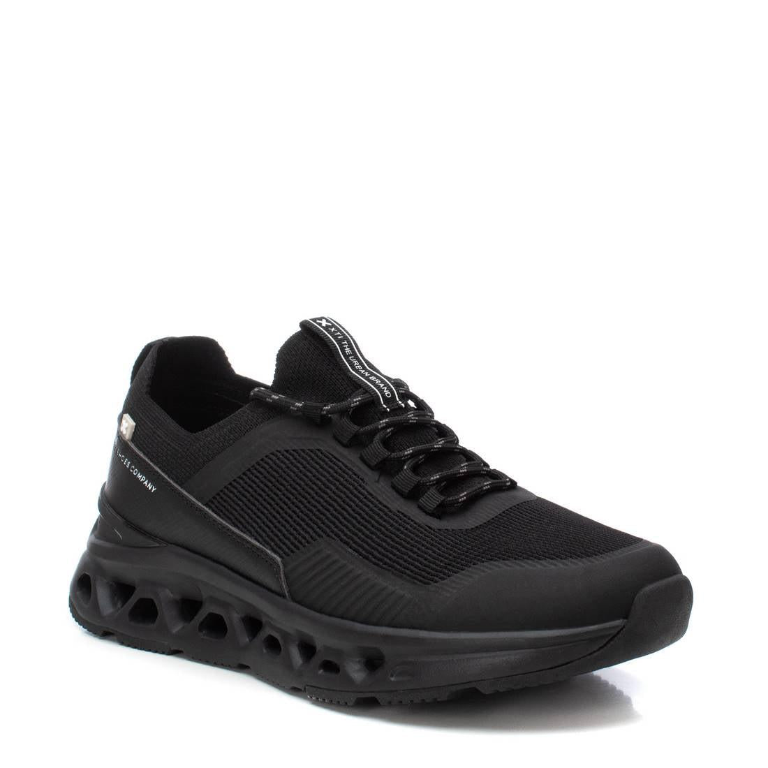 Zapato de hombre XTI 14404903