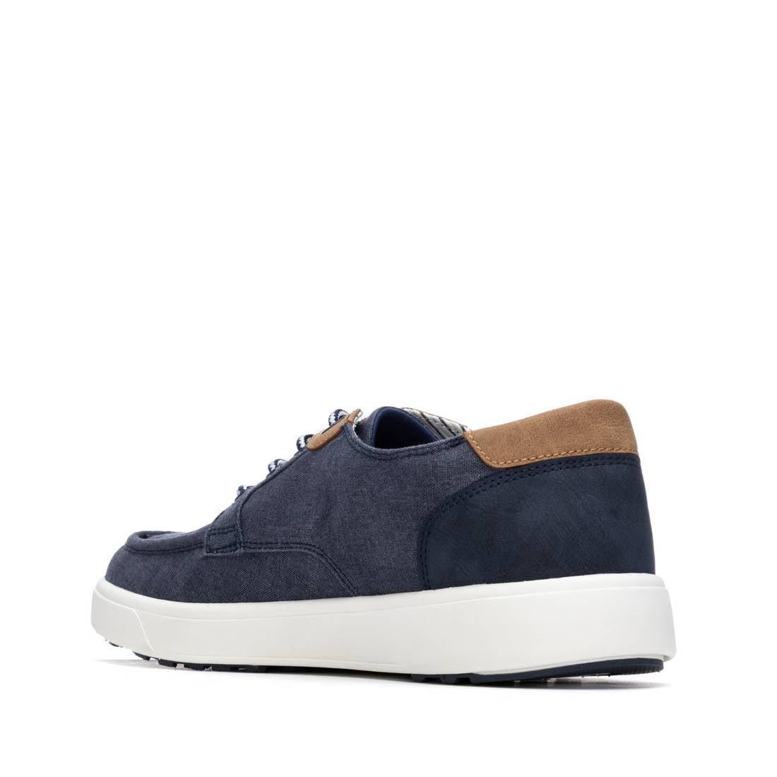 Zapato de hombre plano Xti 14576404