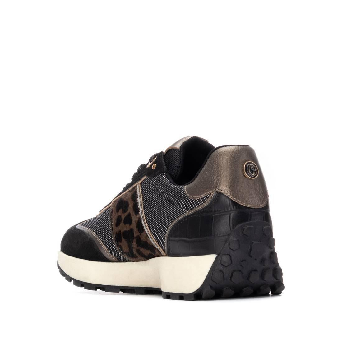 Zapatilla de mujer plano Carmela 16270203