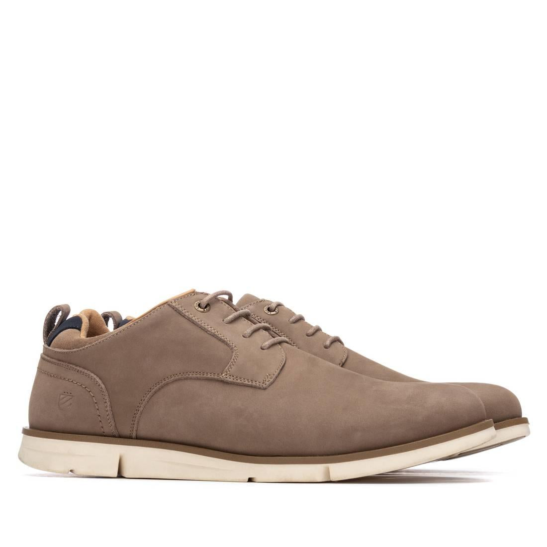 Zapato de hombre plano Carmela 16390004