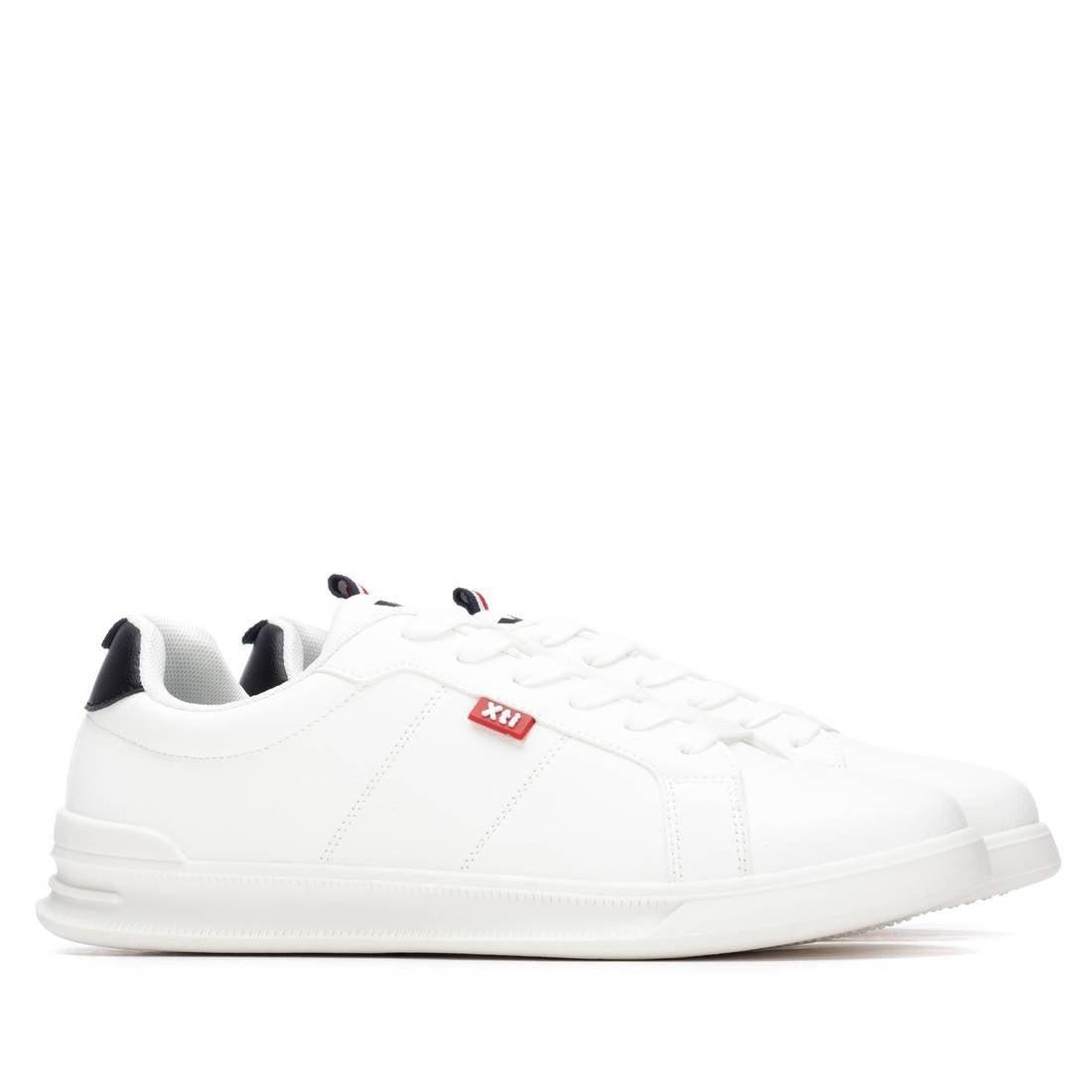 Zapatilla de hombre plano Xti 14570401