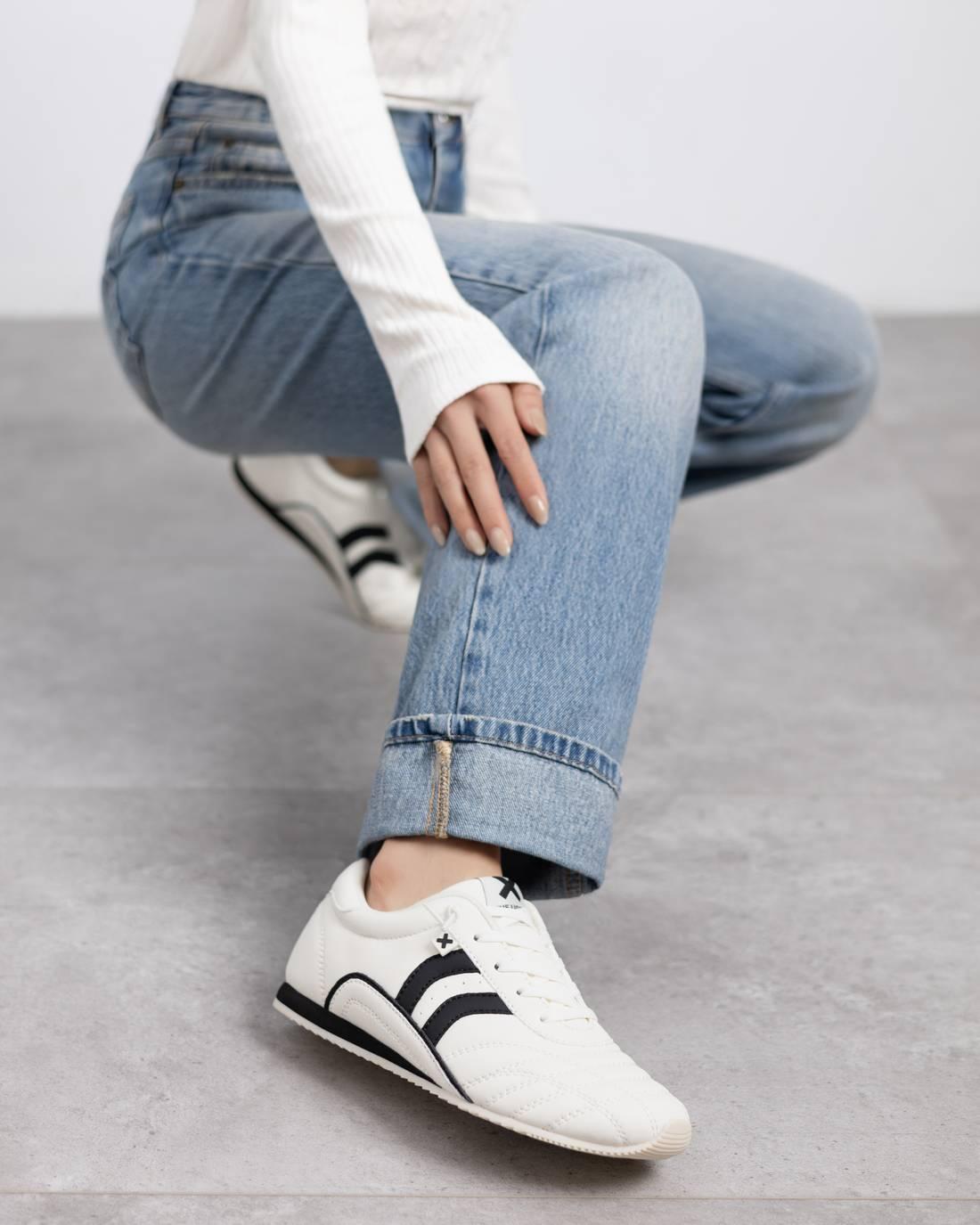 Zapatilla plana de mujer Xti 14460603
