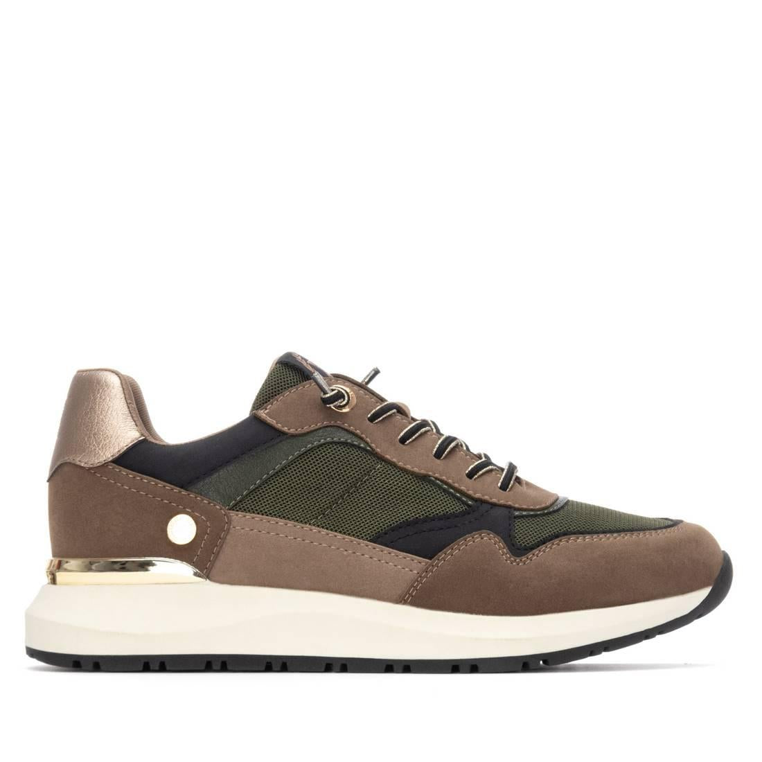Zapatilla de mujer plano Xti 14420603