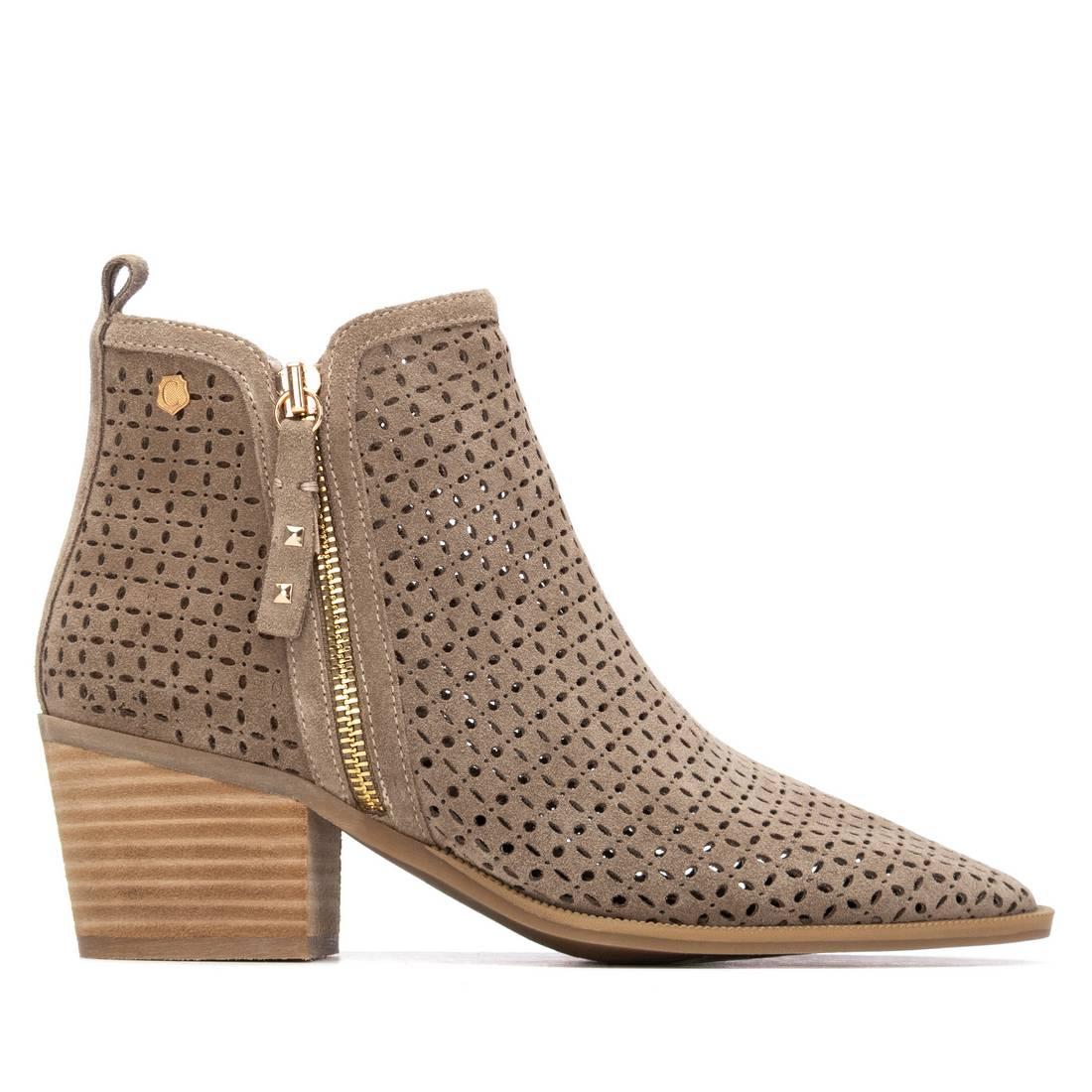 Botin de mujer con tacón Carmela 16314901