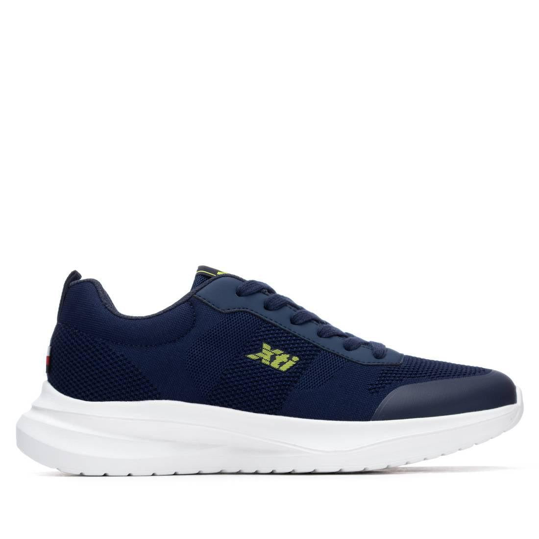 Zapatilla de hombre plano Xti 14579902
