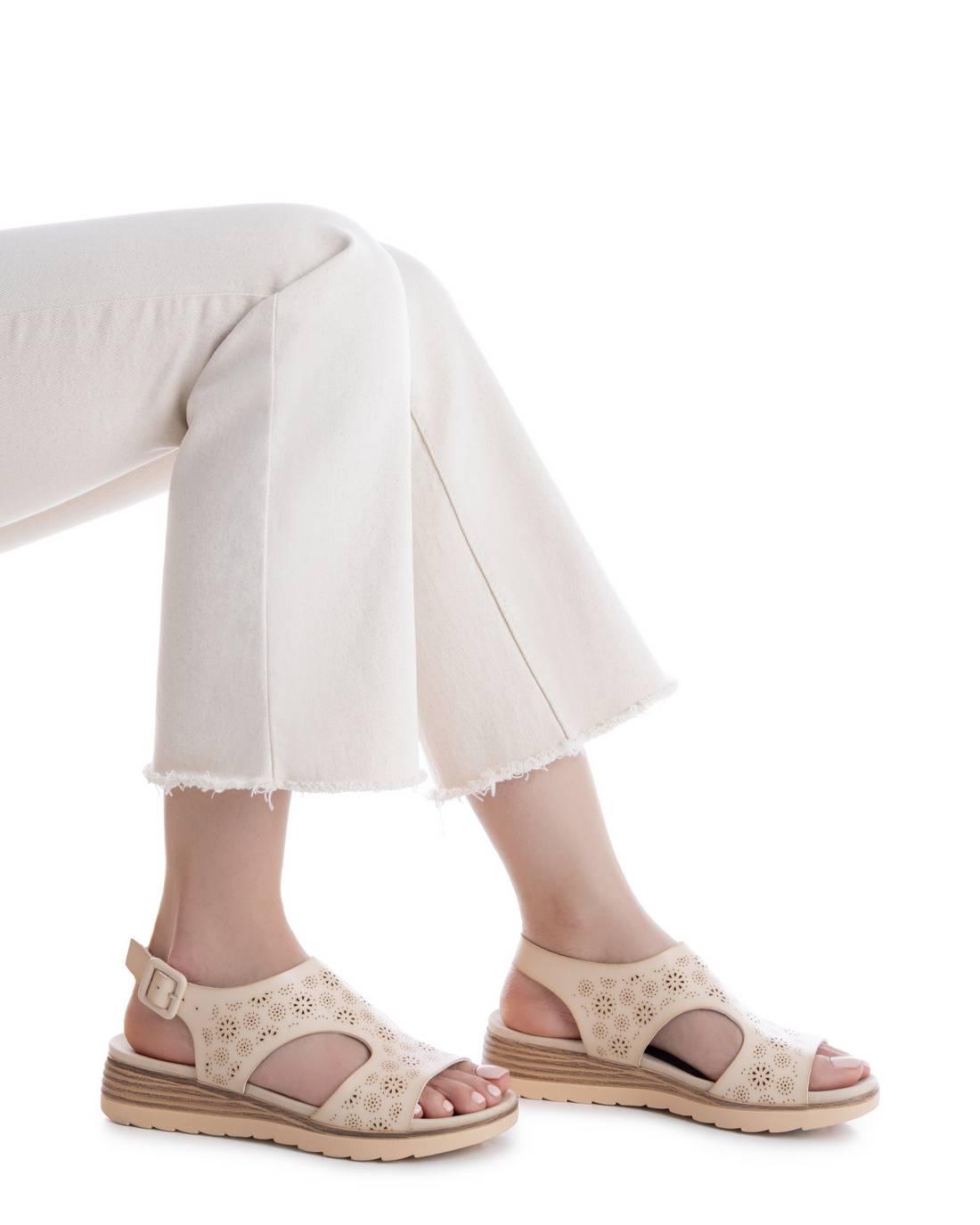 Sandalia plana de mujer Refresh 17516702
