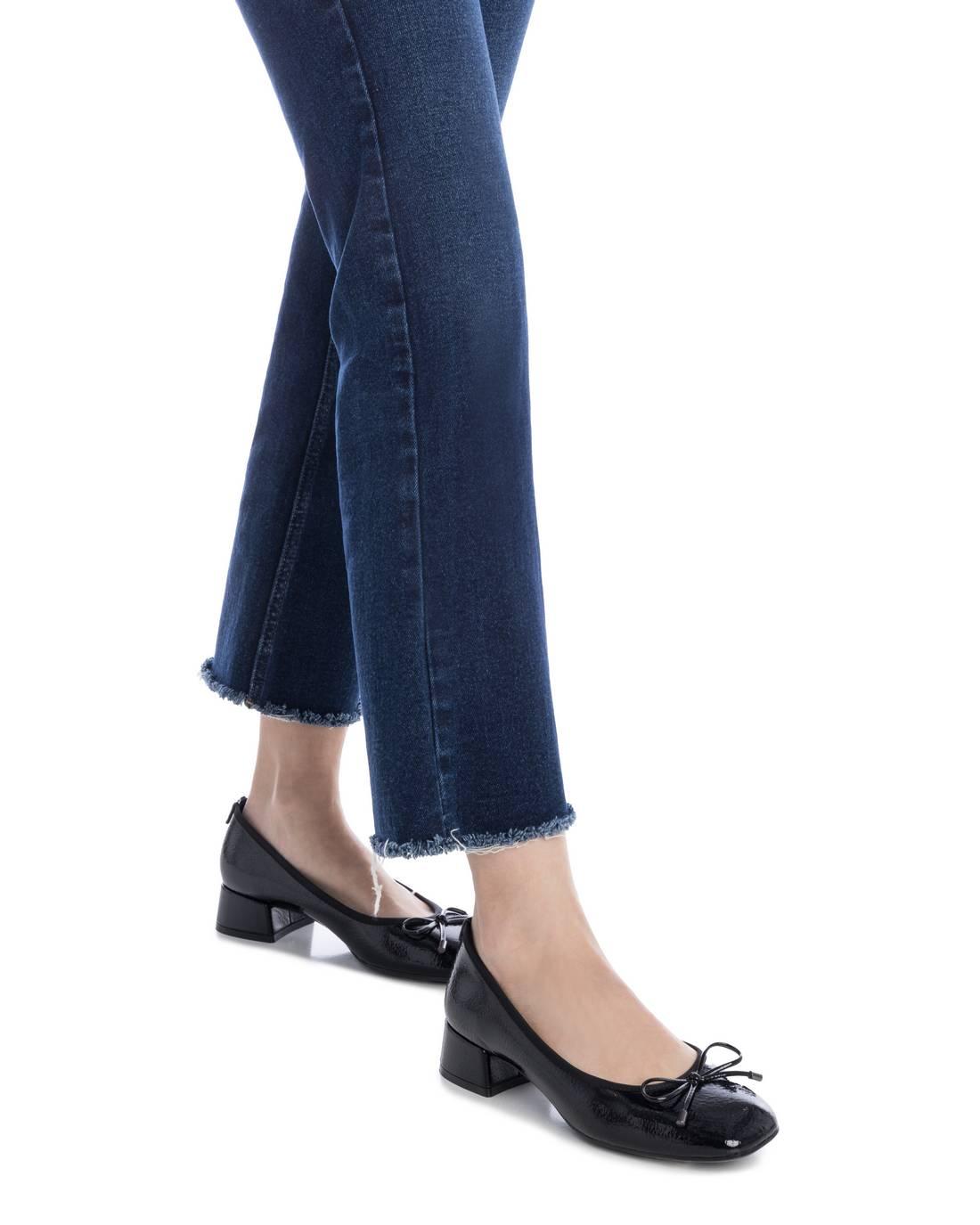 Zapato de mujer con tacón Xti 14424203