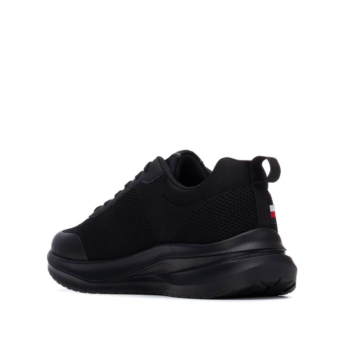 Zapatilla de hombre plano Xti 14579901