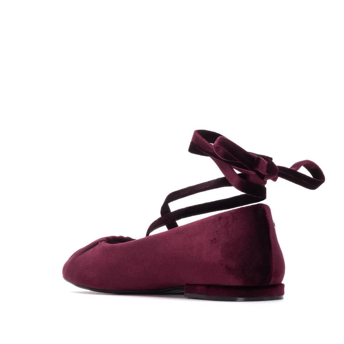 Zapato de mujer plano Xti 14469902