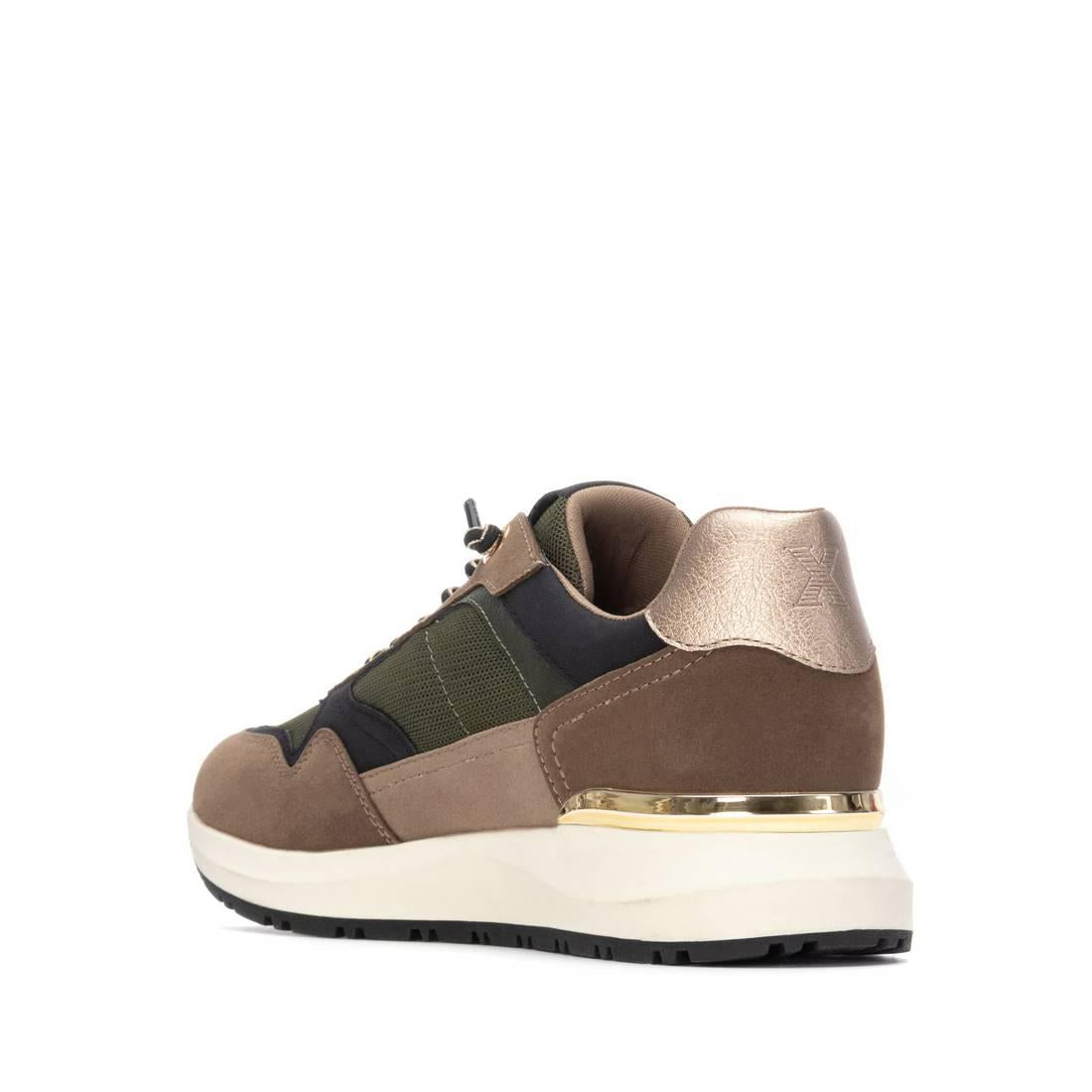 Zapatilla de mujer plano Xti 14420603