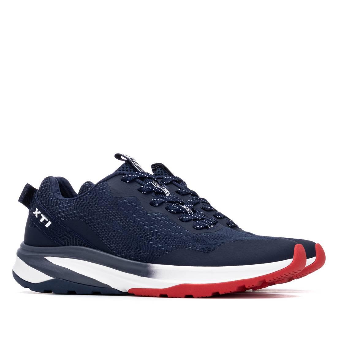 Zapatilla de hombre plano Xti 14576902