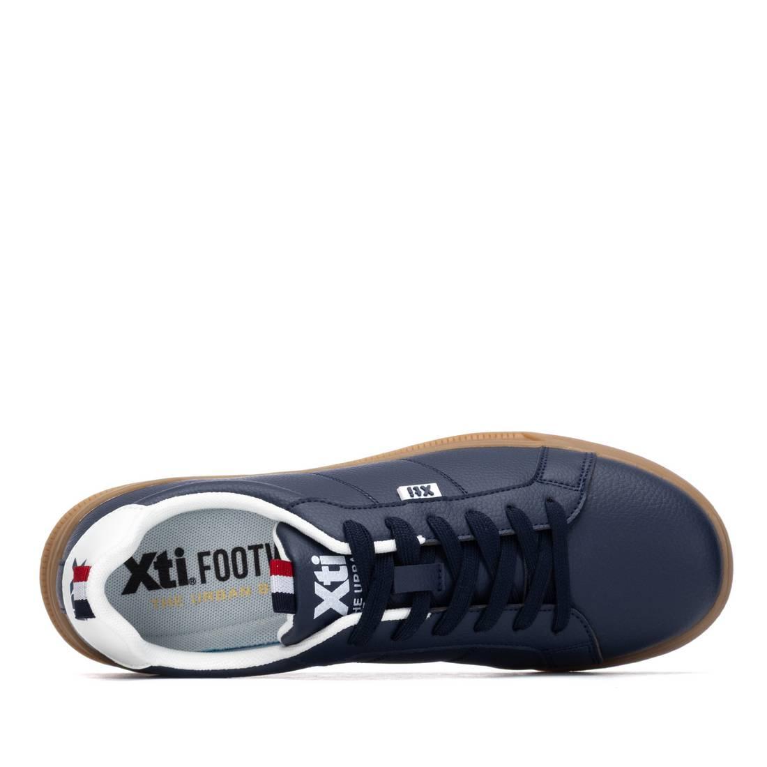 Zapatilla de hombre plano Xti 14570402