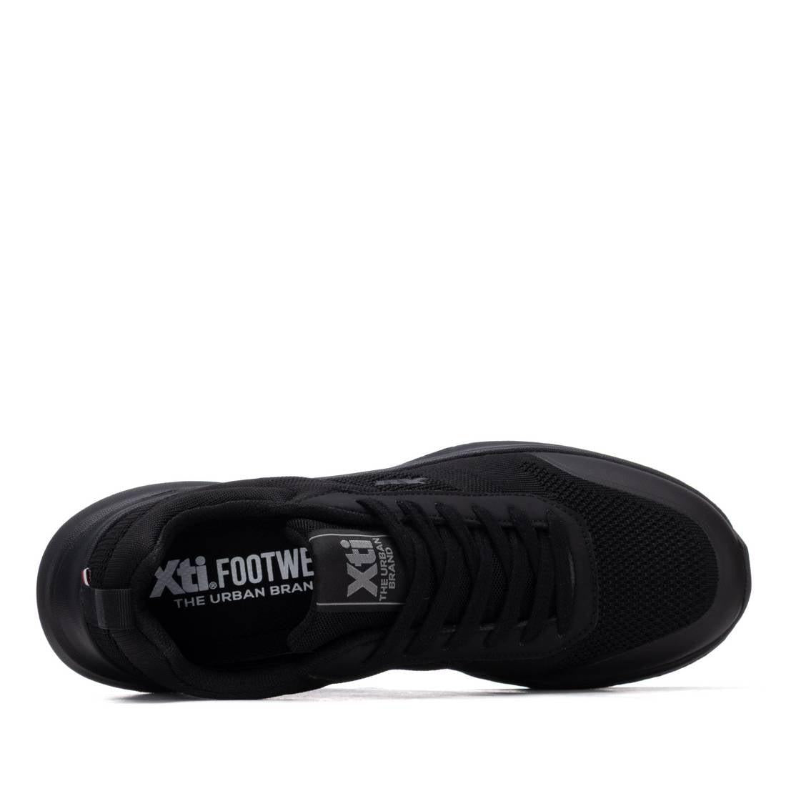 Zapatilla de hombre plano Xti 14579901