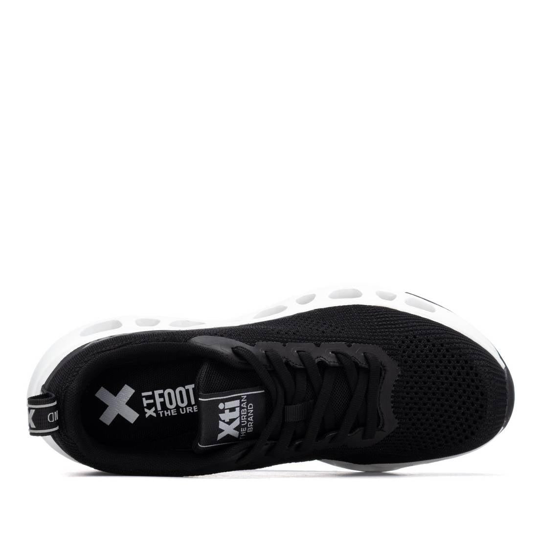 Zapatilla de hombre plano Xti 14574803